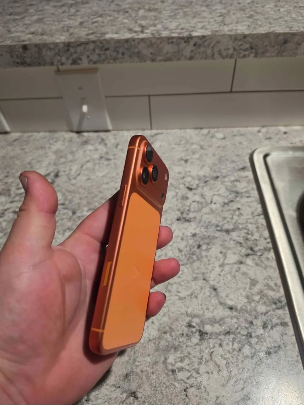 Smartphone in Rose Gold - Unbranded